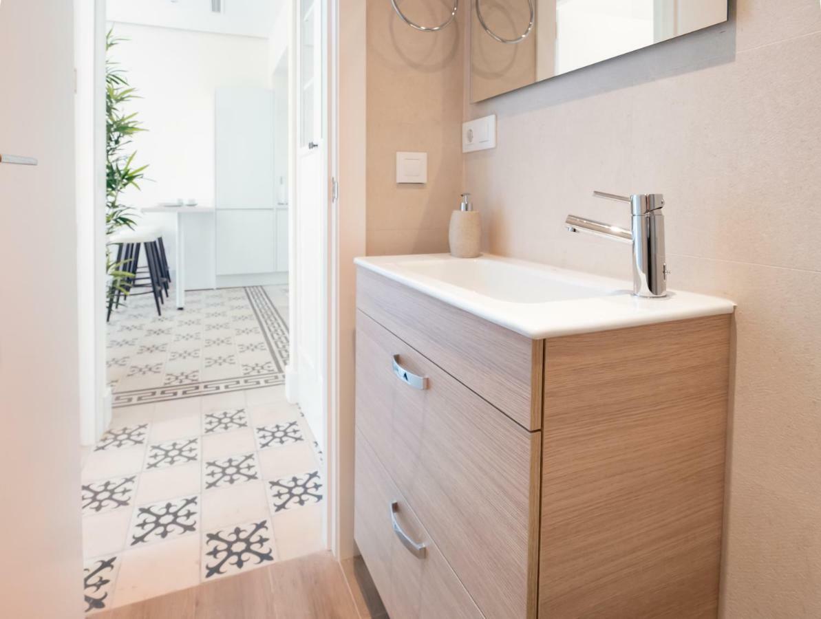 Home In Seville Luxury V33-1A מראה חיצוני תמונה